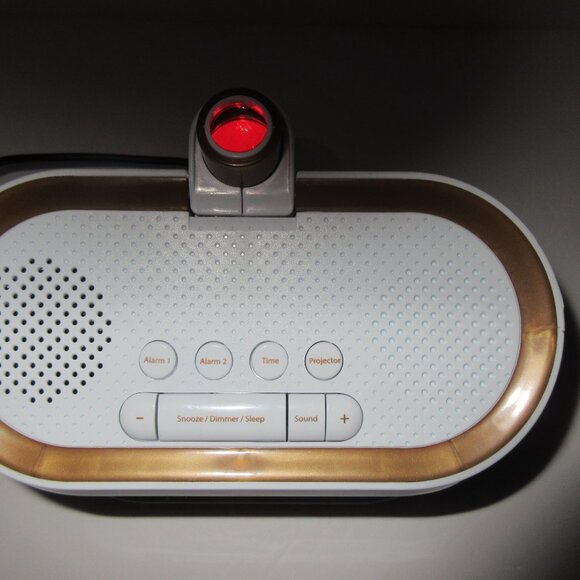 Sharp PROJECTION ALARM CLOCK with 8 SOOTHING SLEEP SOUNDS & DUAL ALARM Ceiling - Picture 8 of 12